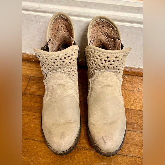 🌾Circle G by Corral Leather Cutout Tan Booties 7.5 - Picture 3 of 10